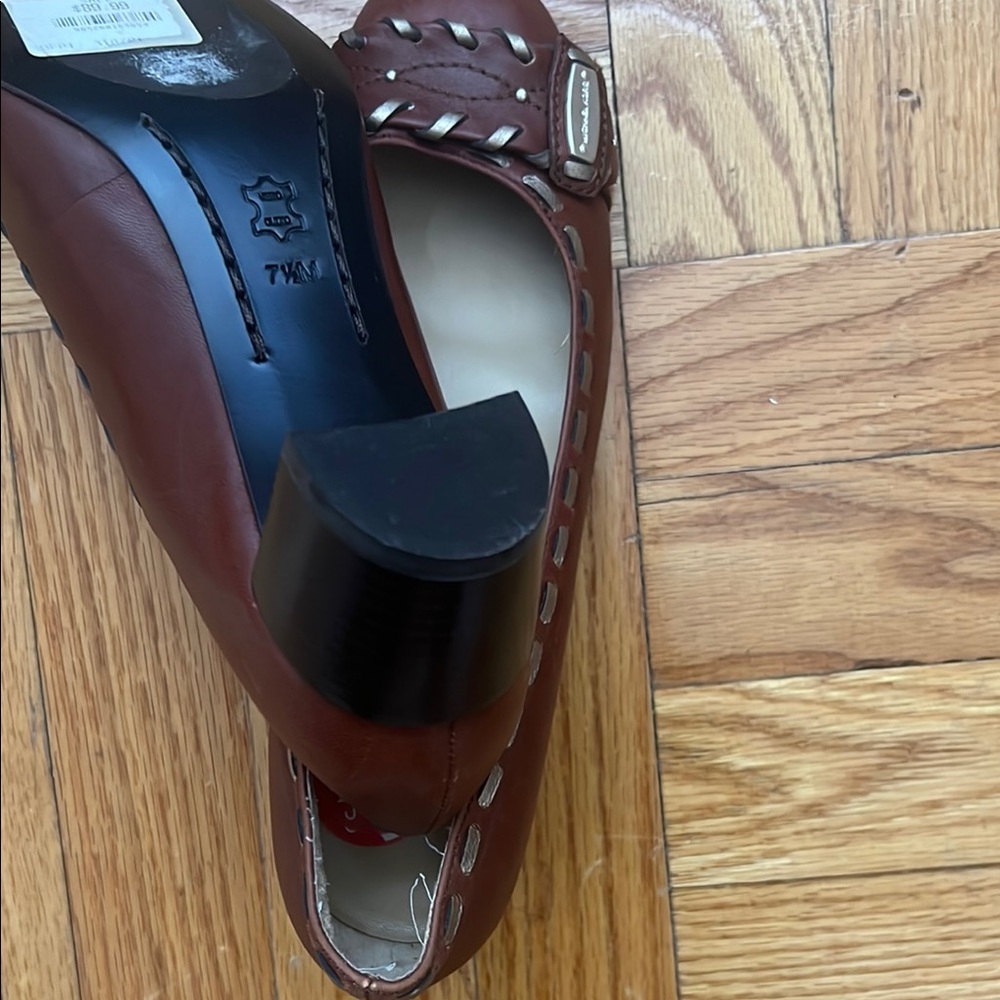 Michael Kors Women's Brown Shoes - Picture 2 of 3